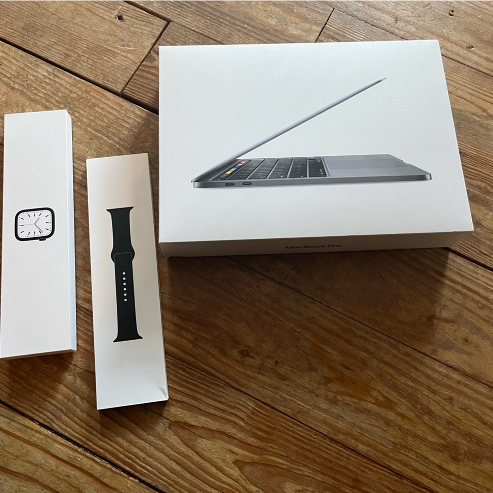 Box for Macbook Pro 13 inch and Apple Watch 7 Series